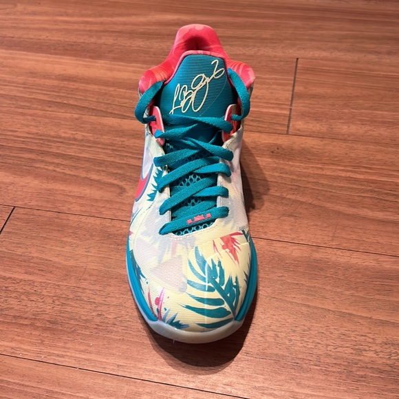 LeBron IX Low “LeBronold Palmer” 2022 release - Picture 8 of 13